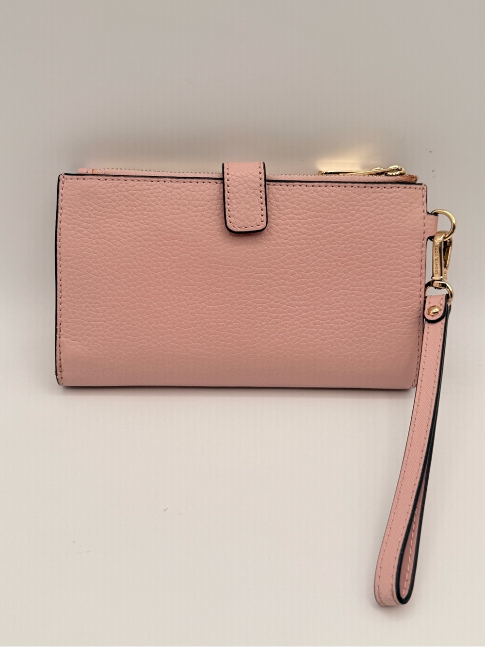 MICHAEL KORS Blush Pink Pebbled Leather Wristlet with Floral Charm - Picture 2 of 8